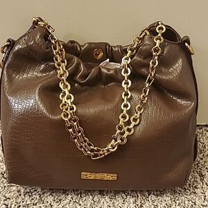 Luxurious Brown Shoulder Bag with Gold Chain